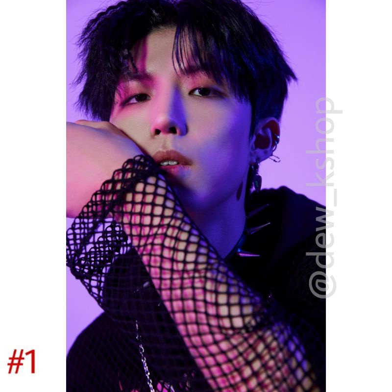 POSTER Xdinary Heroes (JunHan) - <Hello, world>