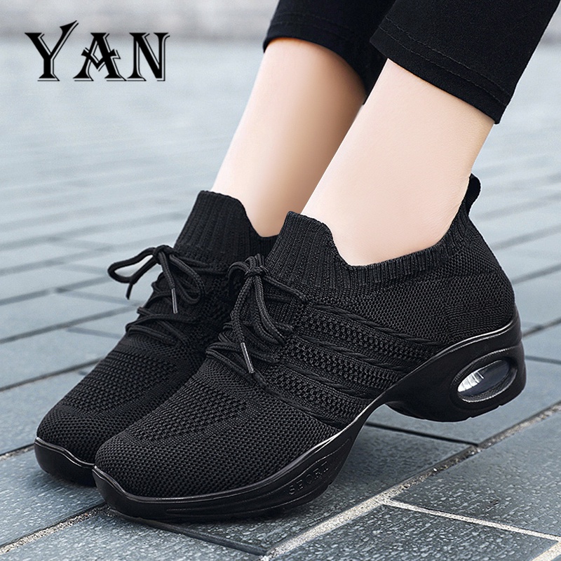 YAN Sepatu Dance Wanita Sepatu Olahraga Wanita Untuk Yoga Breathable Anti Selip