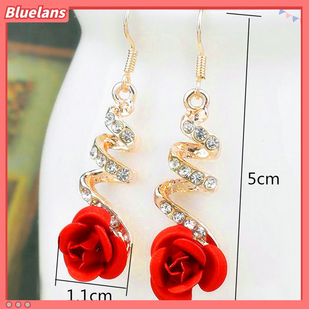 Anting Kait Gantung Wanita Desain Mawar Merah Hias Berlian Imitasi Untuk Hadiah