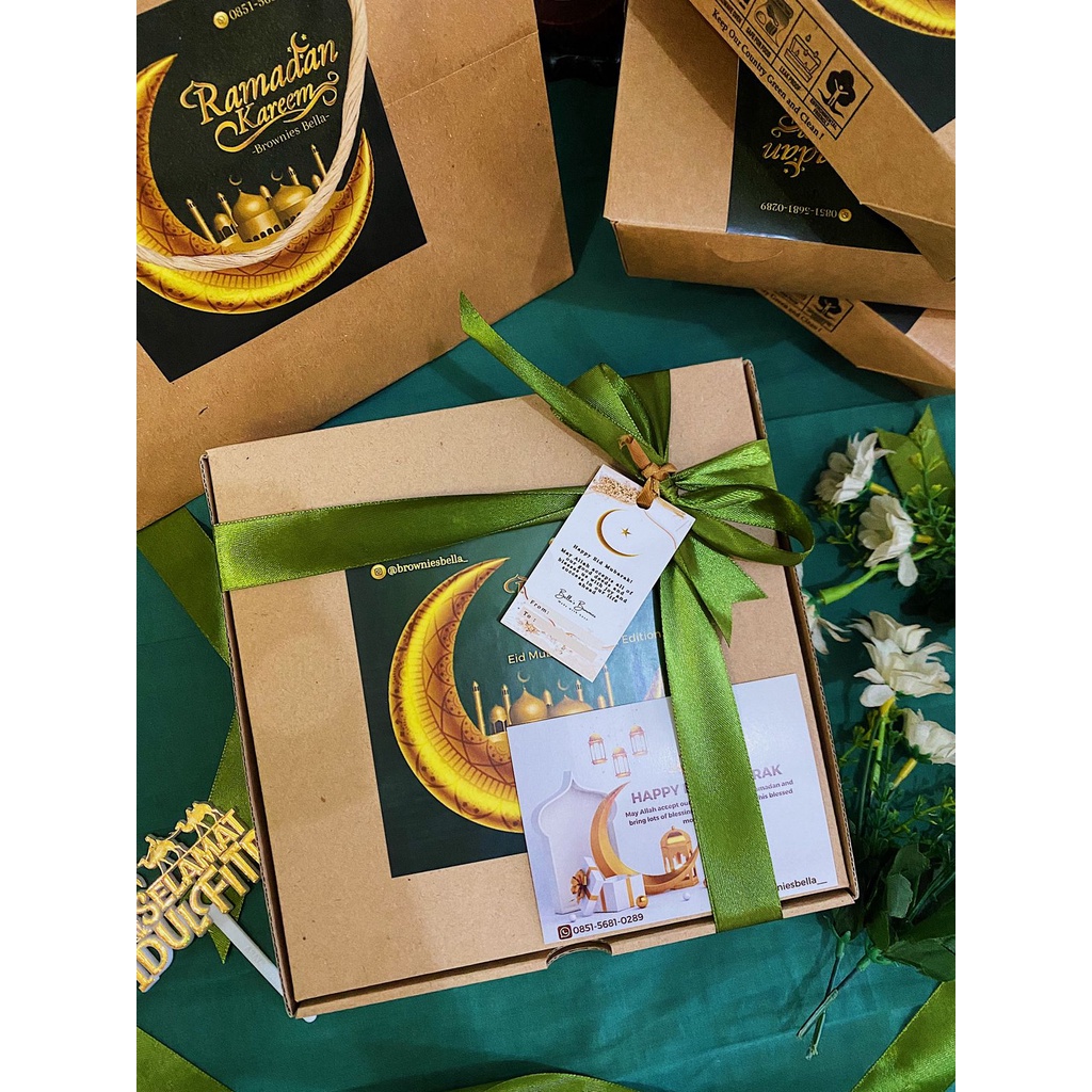 EID MUBARAK EDITION CUSTOMIZED FUDGY BROWNIES HAMPERS LEBARAN