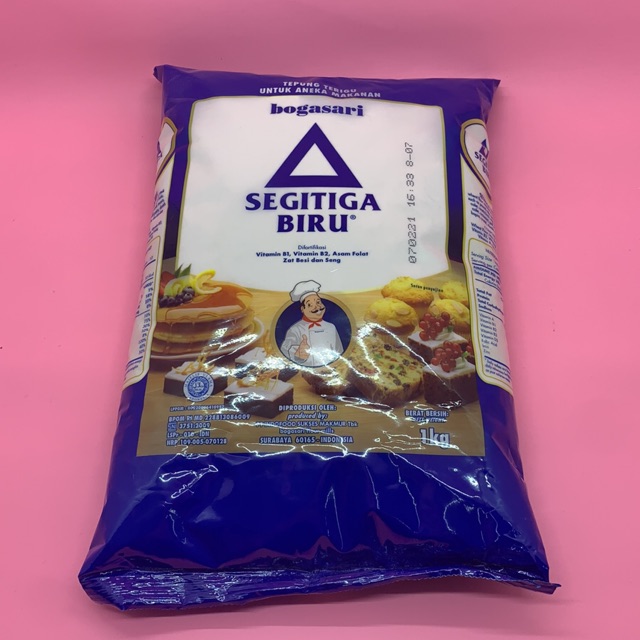 

Tepung Terigu Segitiga Biru 1kilo BUKAN REPACK YA KEMASAN ORI