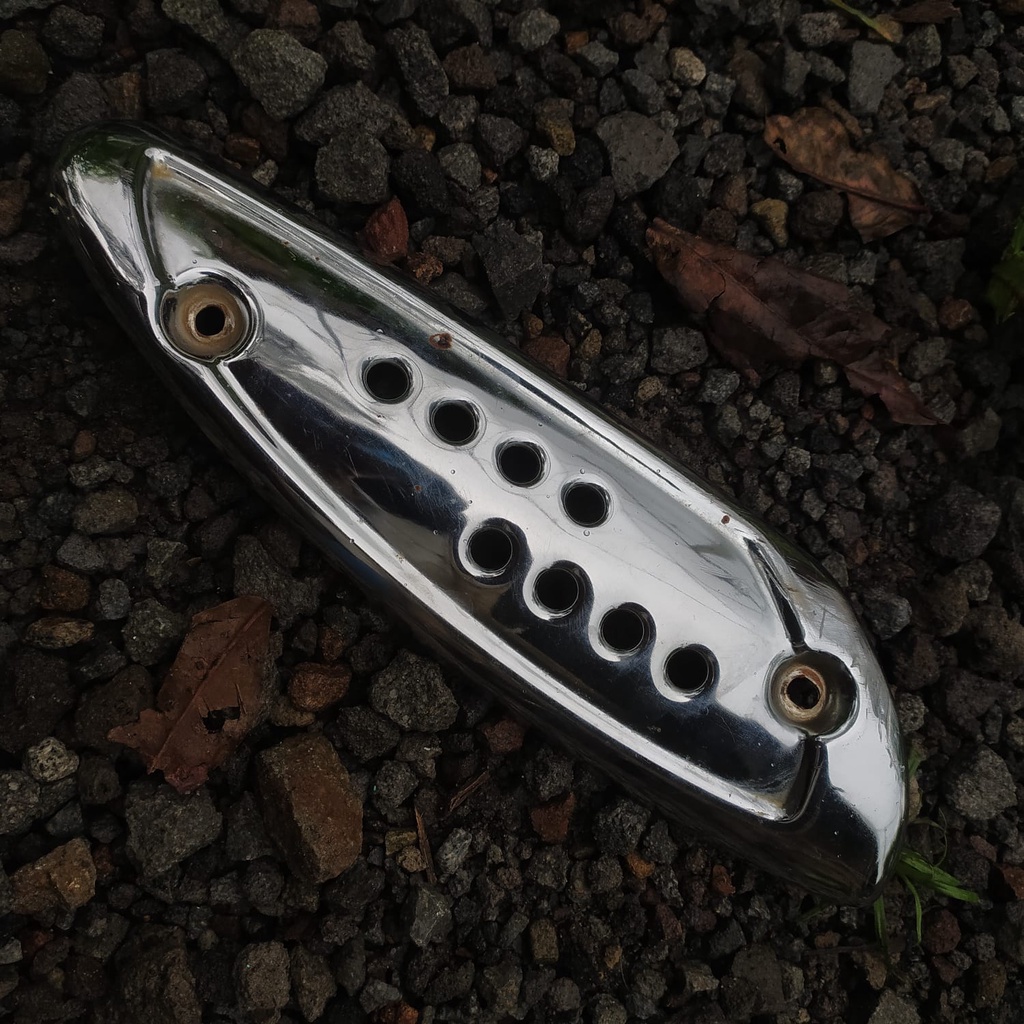 cover tameng knalpot suzuki thunder 125 original