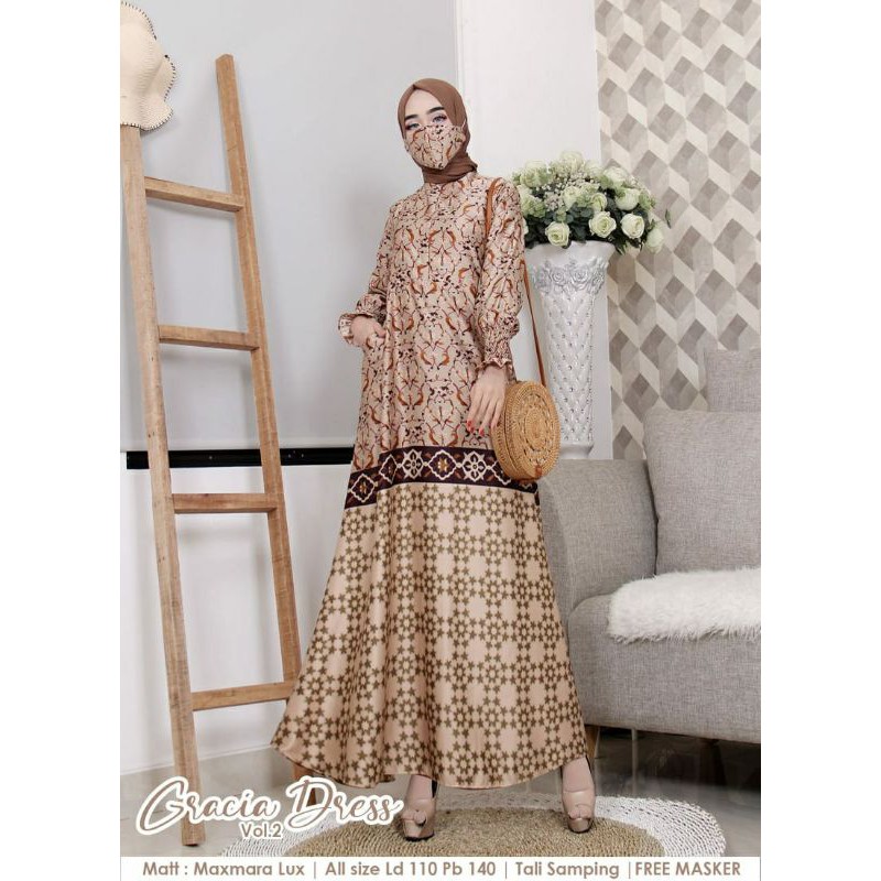 Gracia Dress