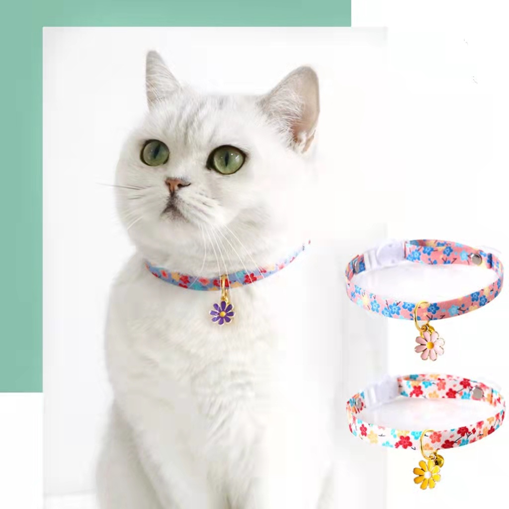 Kerah Kucing Peliharaan Dengan bell adjustable safety buckle anti suffocation Daisy Pendant Untuk Aksesoris Kalung Anak Kucing