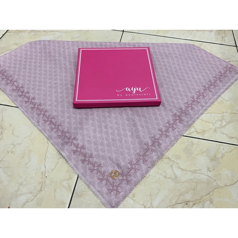 preloved ayu by ayu lestari