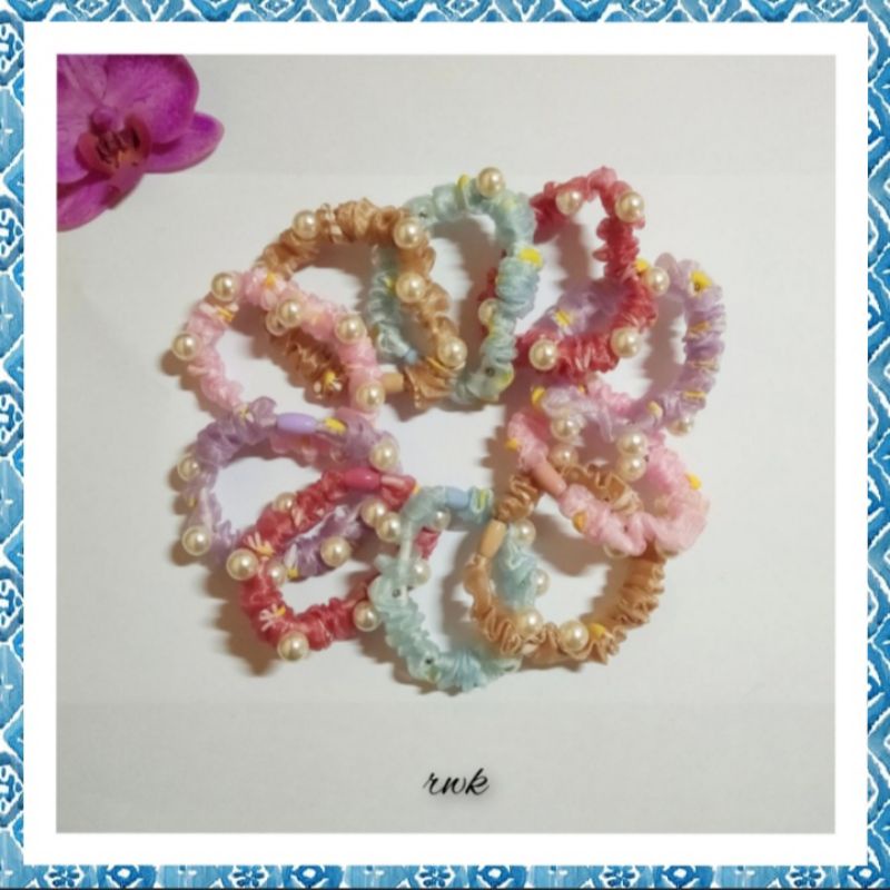 Ikat Rambut Scrunchie Mutiara Korea