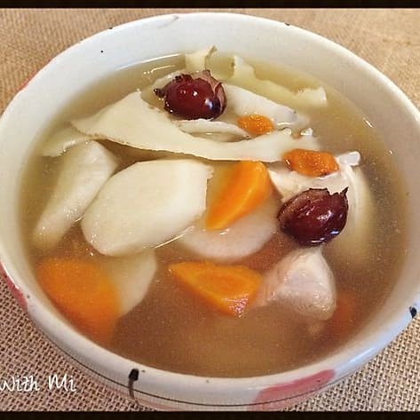 

RB Sayur Segar Ubi Talas Chinese Yam Huai San Nagaimo Yam 250 gr