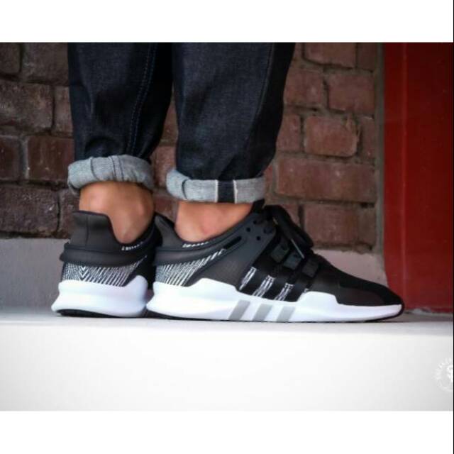 SEPATU ADIDAS EQUIPMENT EQT ADV SUPPORT BLACK WHITE PREMIUM ORIGINAL. SEPATU ADIDAS MURAH.
