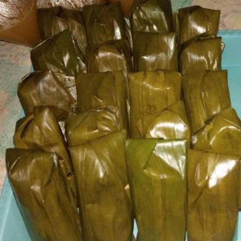 

Lontong isi oncom / lontonng isi kentang wortel