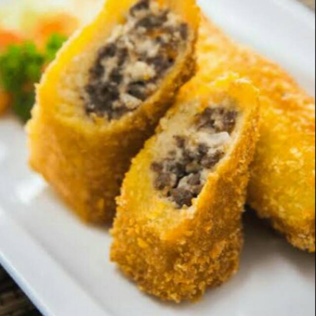 

Risolis enak isi daging