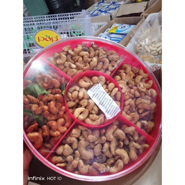 

Kacang mede Tray