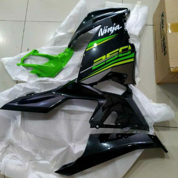 fairing kanan Ninja 250 fi new 2018