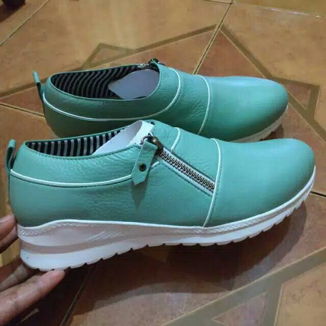 Sepatu kulit wanita asli sukaregang garut
