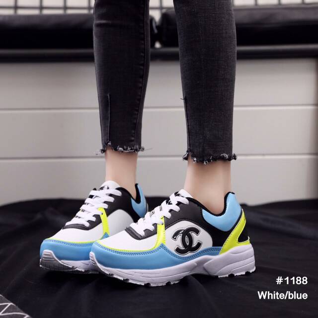 Sneaker shoes Chanel 1188