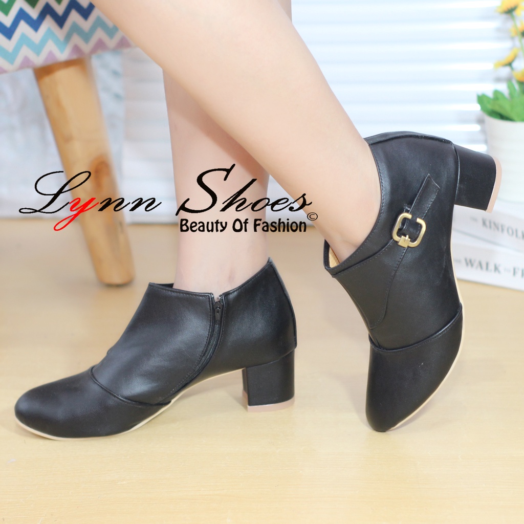 Lynn Boots Wanita Hak 5cm BO18C - Cream / Hitam