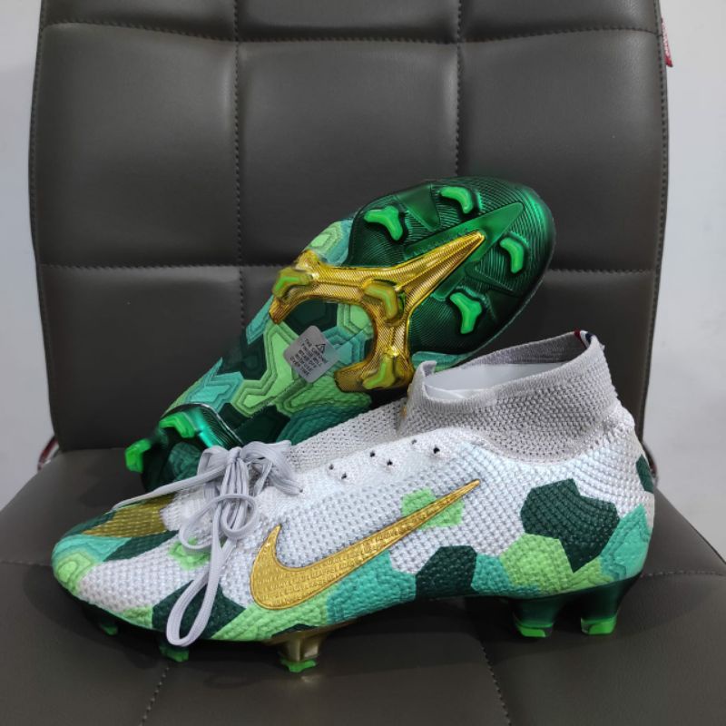 SEPATU BOLA NIKE MERCURIAL SUPERFLY 7 ELITE MBAPPE X BOUNCE FG