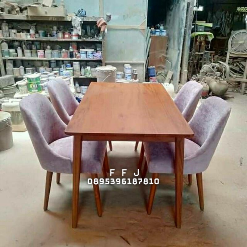 Meja makan minimlalis kayu jati 4 kursi meja makan set kursi busa meja cafe mewah