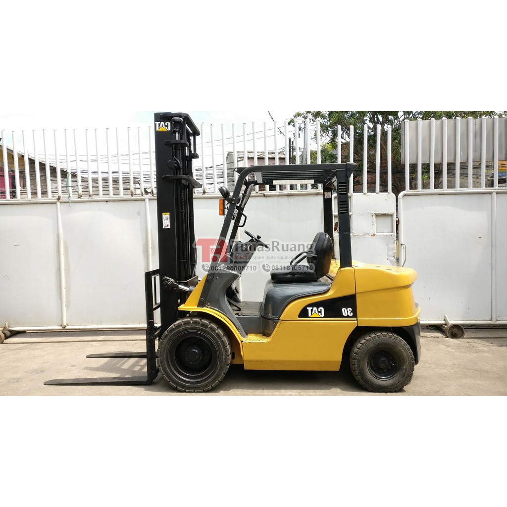 Caterpillar Forklift 3 Ton Rental