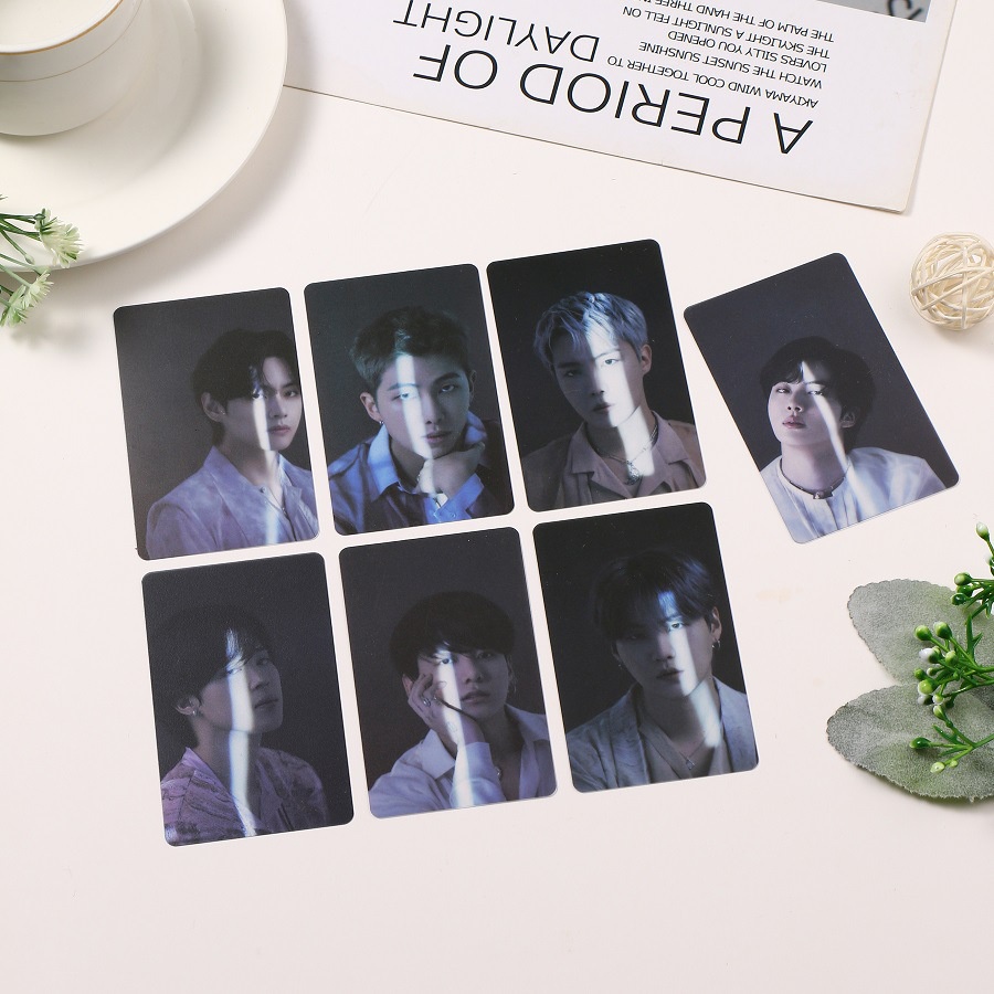 7pcs / set Kartu Pos Album Foto KPOP BTS Bahan PVC Ukuran Kecil