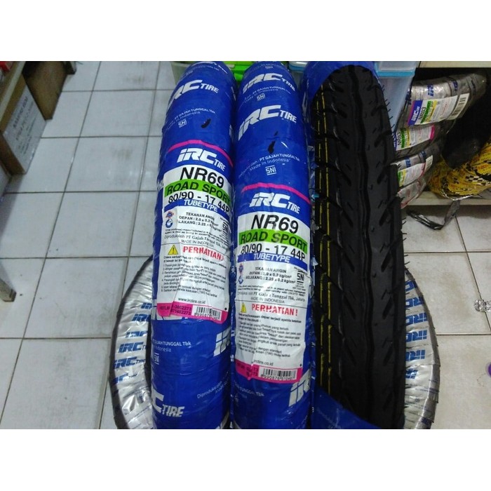 ban luar irc 80/90-17 NR69