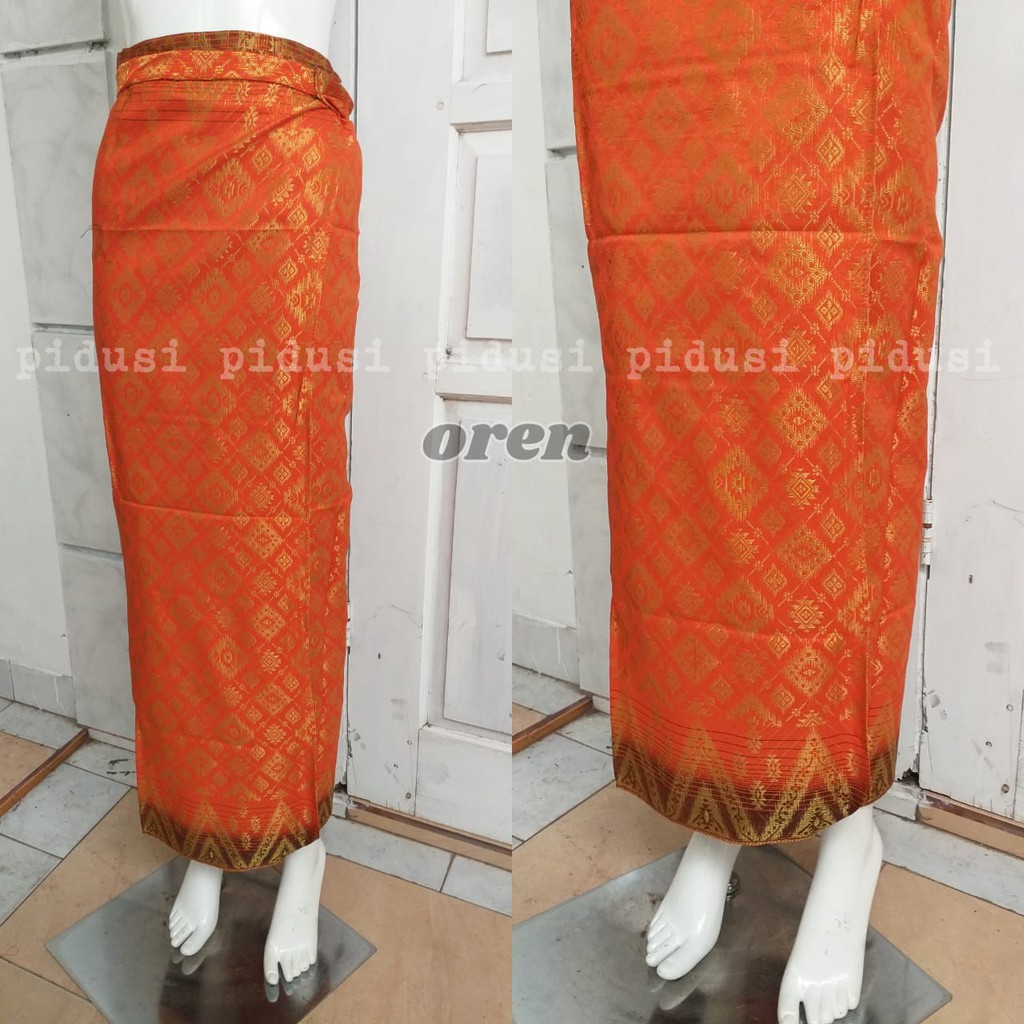 Rok songket lilit kecubung