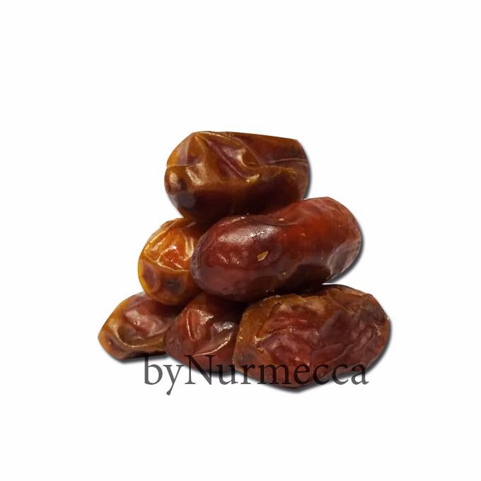 

Oleh-oleh Haji Kurma Madu Mesir 1 kg