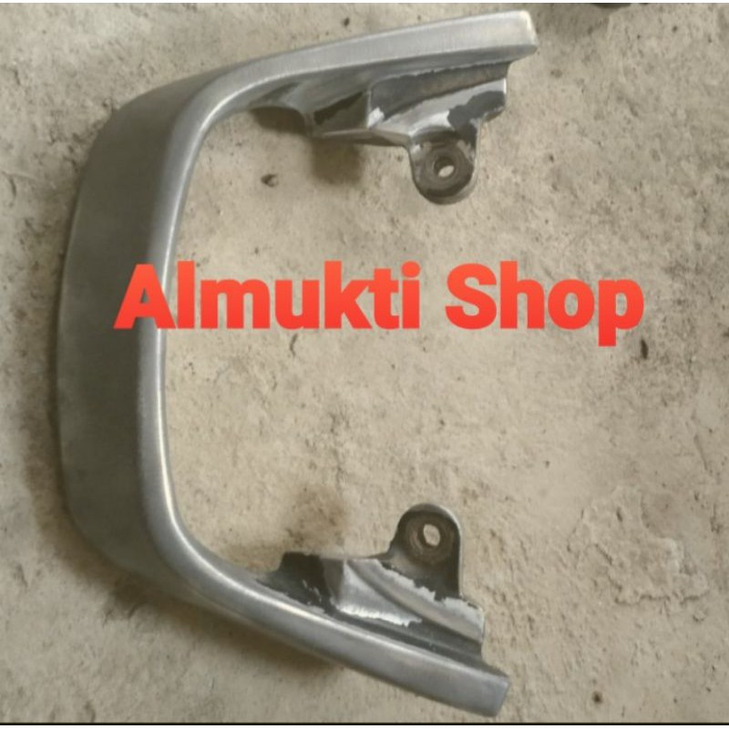 Behel  Jok belakang Thunder 125