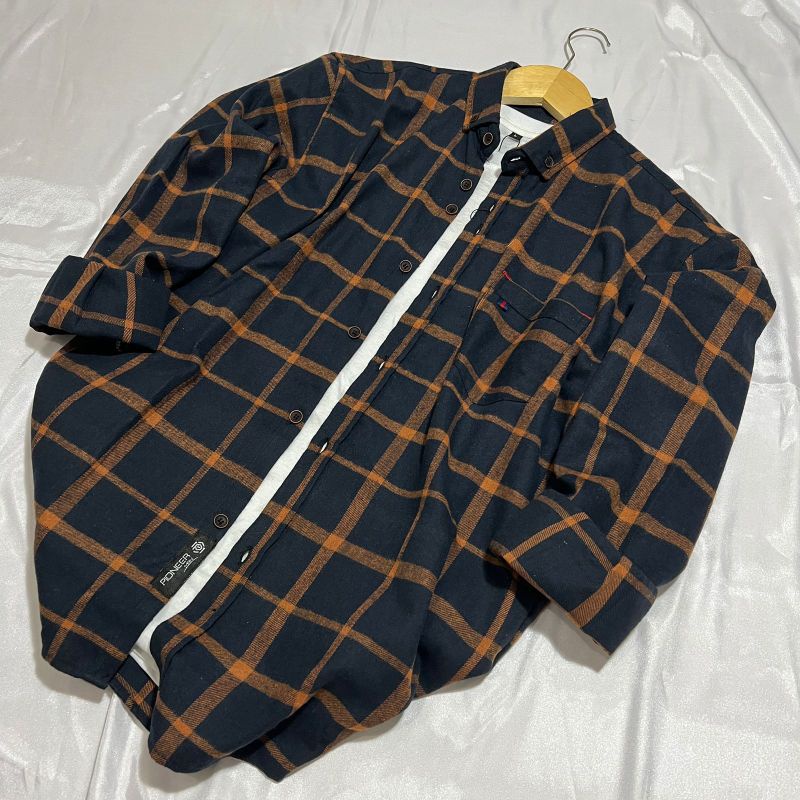 KEMEJA FLANEL EIGHTY-EIGHT LENGAN PENDEK HEM PRIA KOTAK-KOTAK KEMEJA FLANEL IMPORT KEMEJA FLANAE WOO