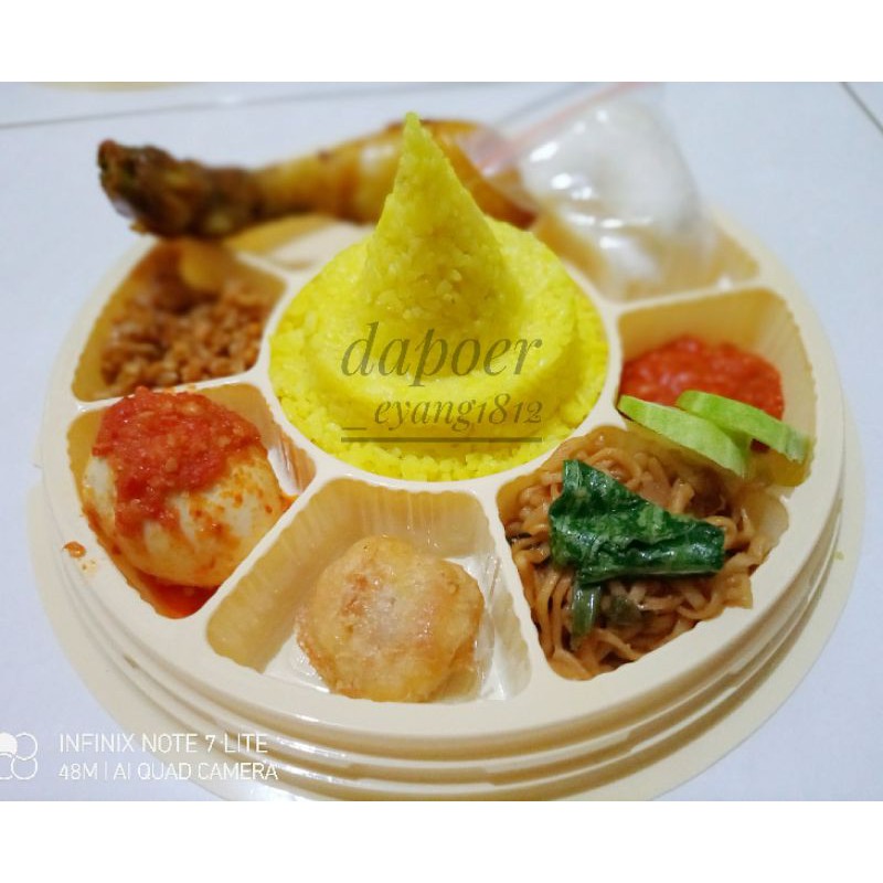 

Nasi Tumpeng Mini Sekat 8 Murah