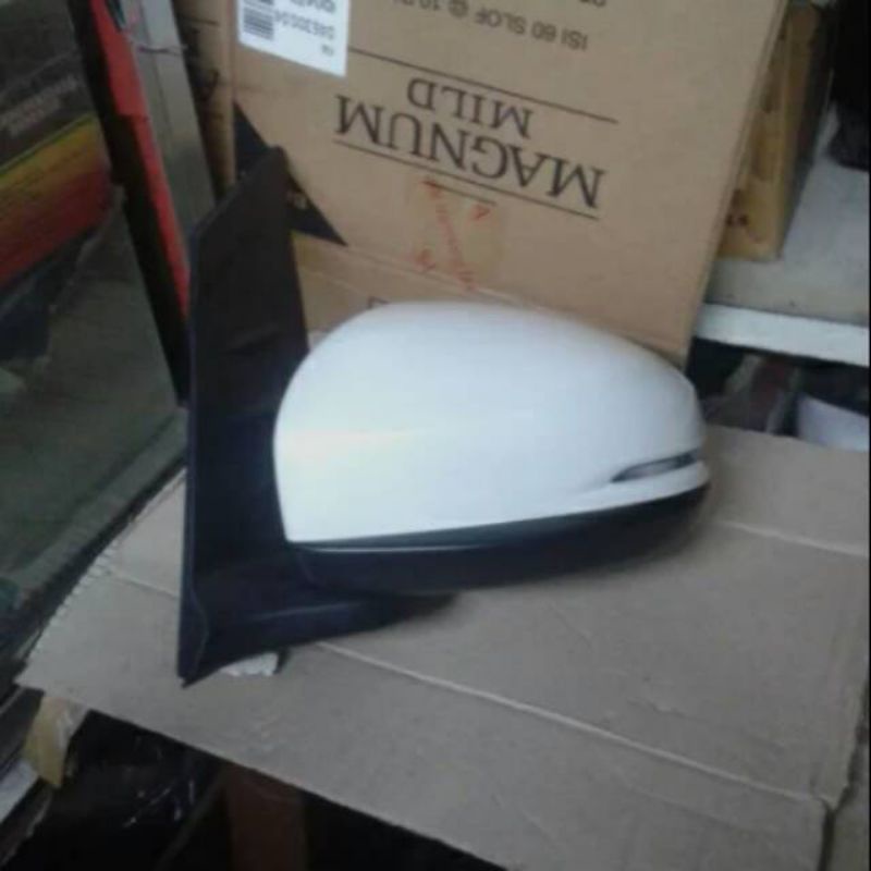 Spion honda mobilio/mobilio rs/ mobilio type E/ brio rs manual kiri 2016 2017 2018 2019