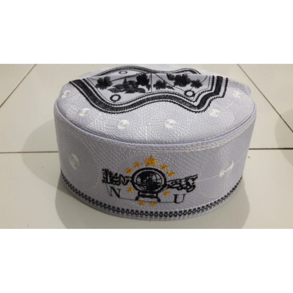 peci nu putih terompah nabi