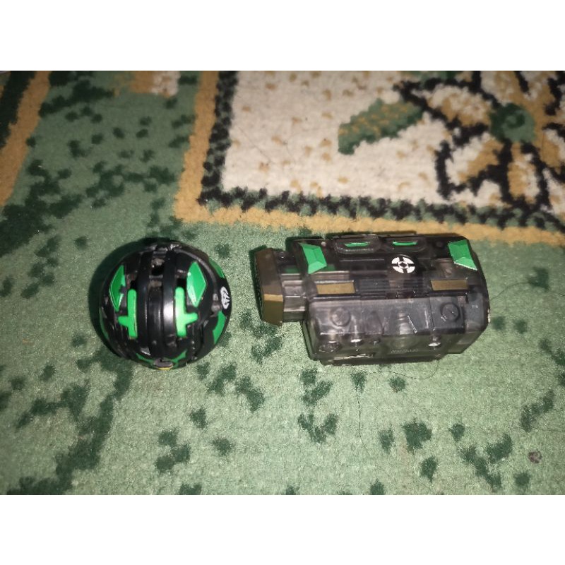 Bakugan Linehalt+Boomix Translucent Bisa nyala