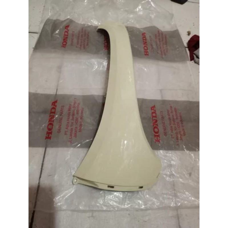 COVER SAYAP BODY SAMPING KIRI SCOOPY  NEW PERSITAGE K2F NEW 2021 CREAM KRIM ORIGINAL