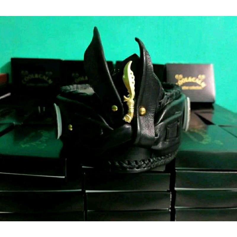 Blangkon Khas Jawa barat kulit kombinasi