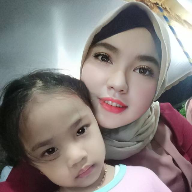 fitryaalmahira