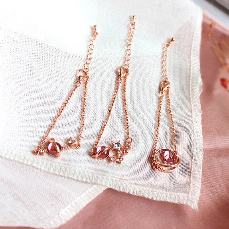 We Flower Kalung Liontin Kunci Bintang Kristal Pink Emas Gaya Vintage Untuk Wanita