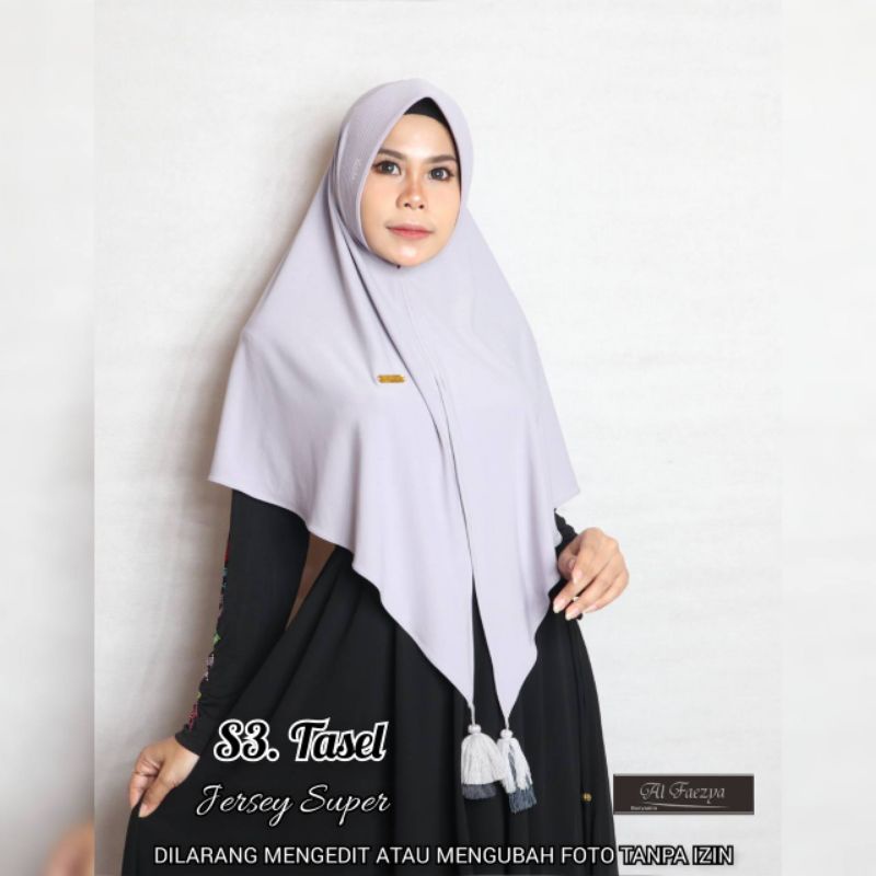 Segitiga instan tasel pet polos by al faezya Doi