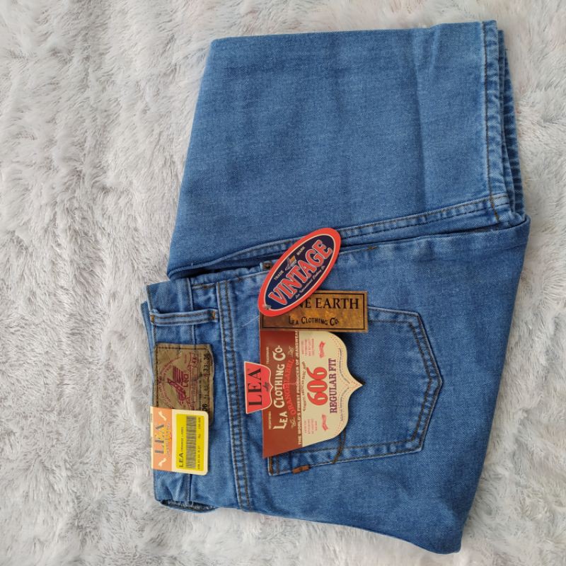 celana jeans  LEA STANDAR reguler  pola SNI 28 SAMPAI 38 terlaris