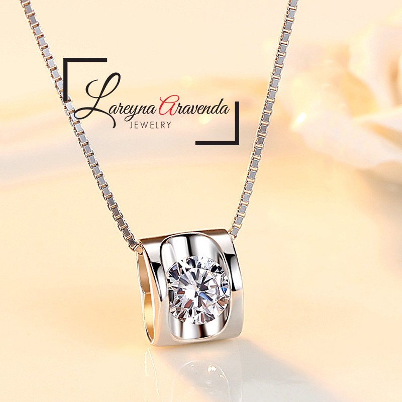 Kalung Wanita Titanium 45cm Liontin Model Love Kristal Crystal Anti Karat Non Alergi KL014