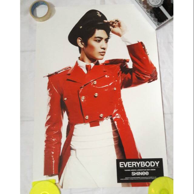 Shinee Everybody Official Poster
