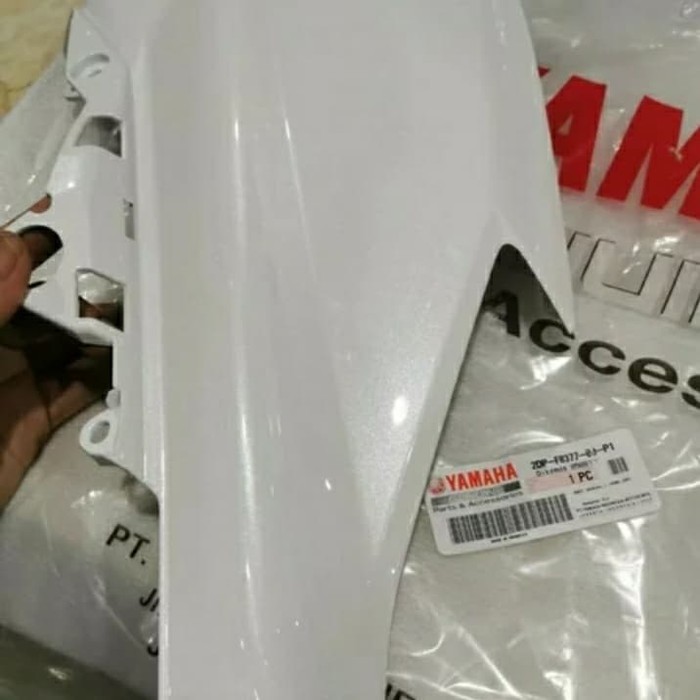 Body cowling sayap depan Nmax kanan putih original ygp