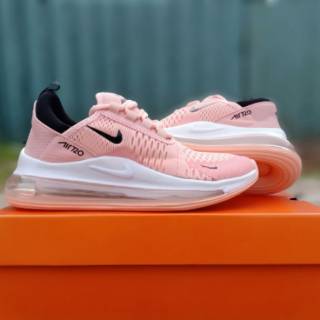 Nike air max 720 wanita | Shopee Indonesia