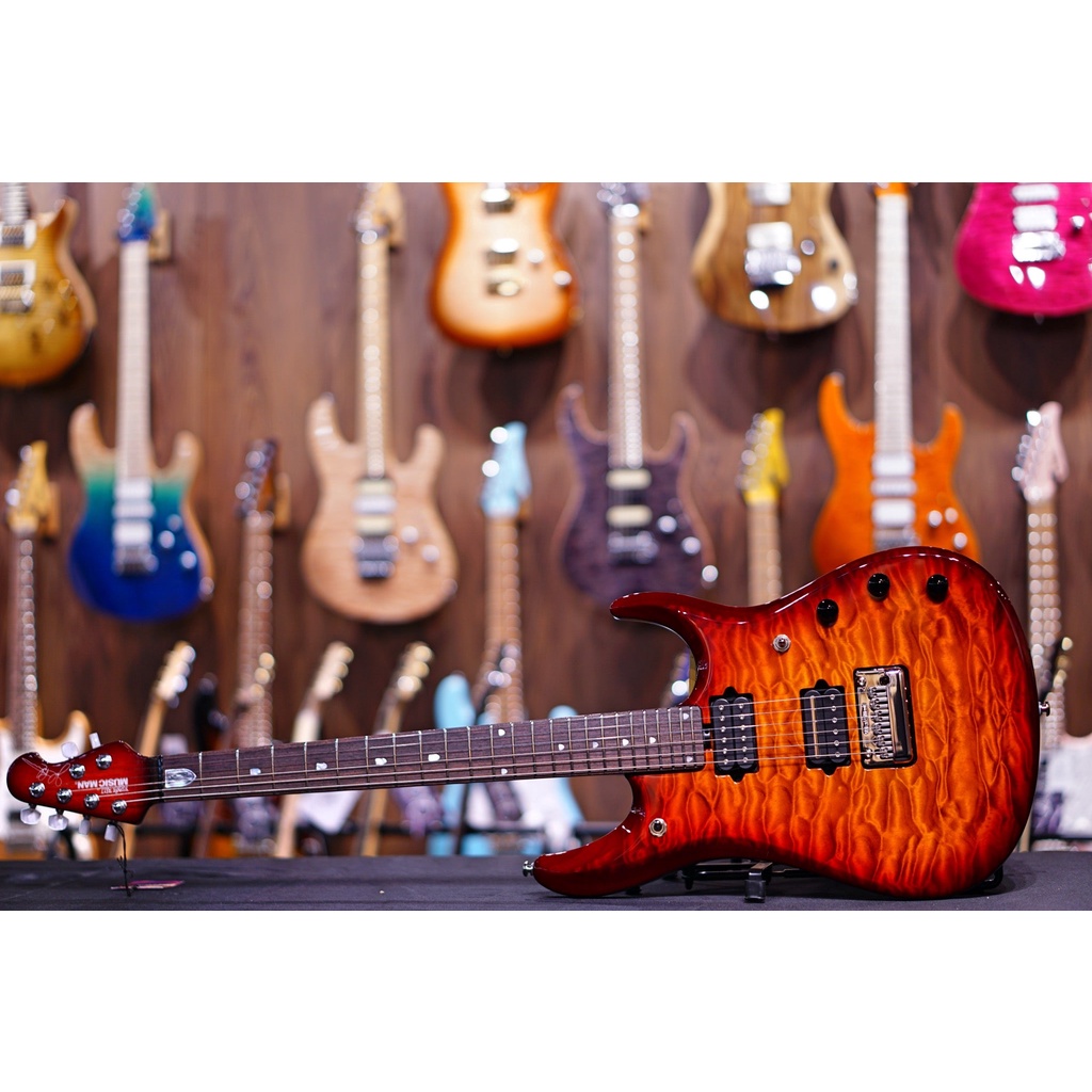 Ernie Ball Music Man John Petrucci JP6 - Dragon Blood Quilt G98456