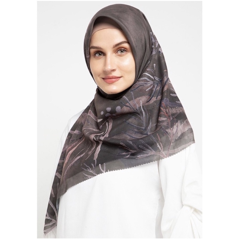 Buttonscarves New Twilight Square