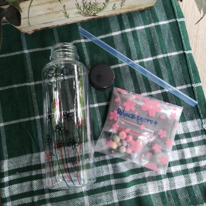 

Minuman Bubuk rasa Kue Blackforest Milk Boba Bubbletea Kit