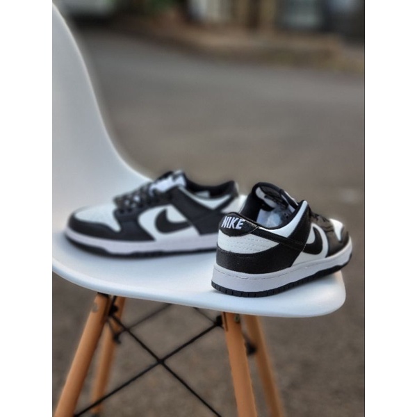 Sepatu • SB Dunk Panda Kualitas Import