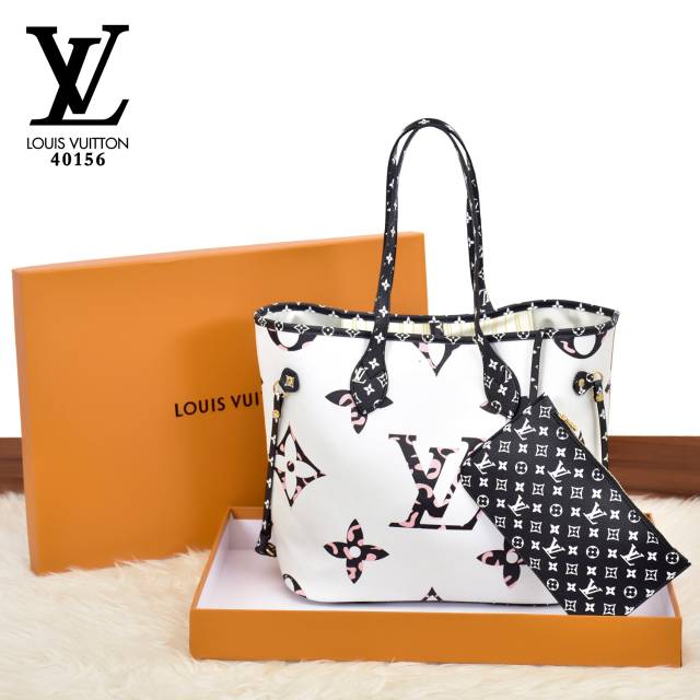 LV NEVERFULL MONOGRAM