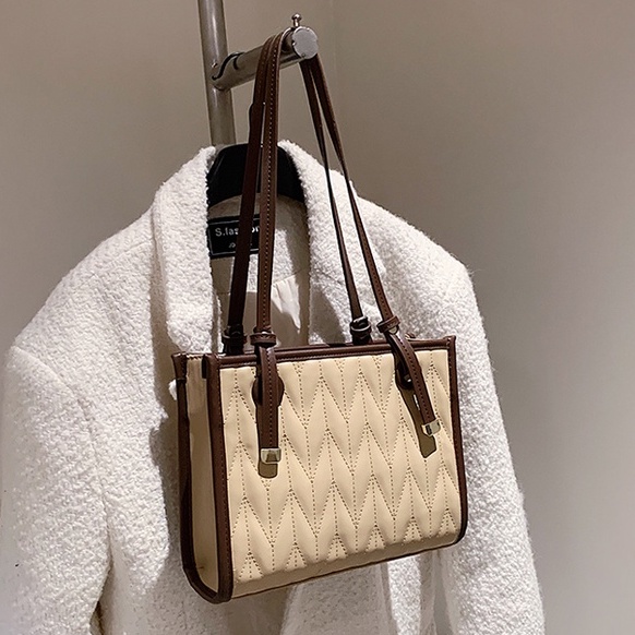 (2Pc Bisa 1Kg)GTBI998875438 New arrival  !!! Tas Tote  Wanita Import Premium