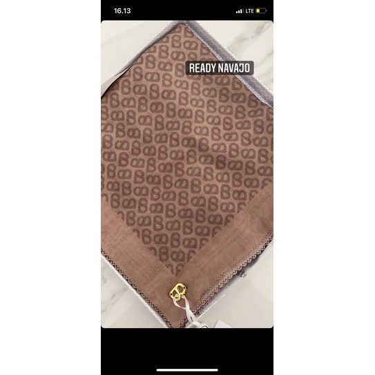 PRELOVED BUTTONSCARVES TAPIS NAVAJO