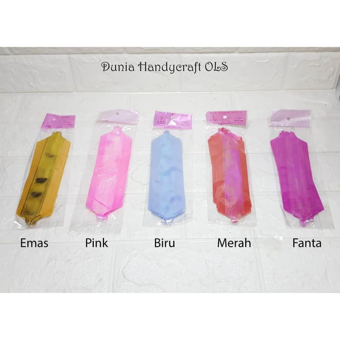 

Pita Tarik Bola Ribbon Hiasan Kotak Kado Souvenir Dekorasi